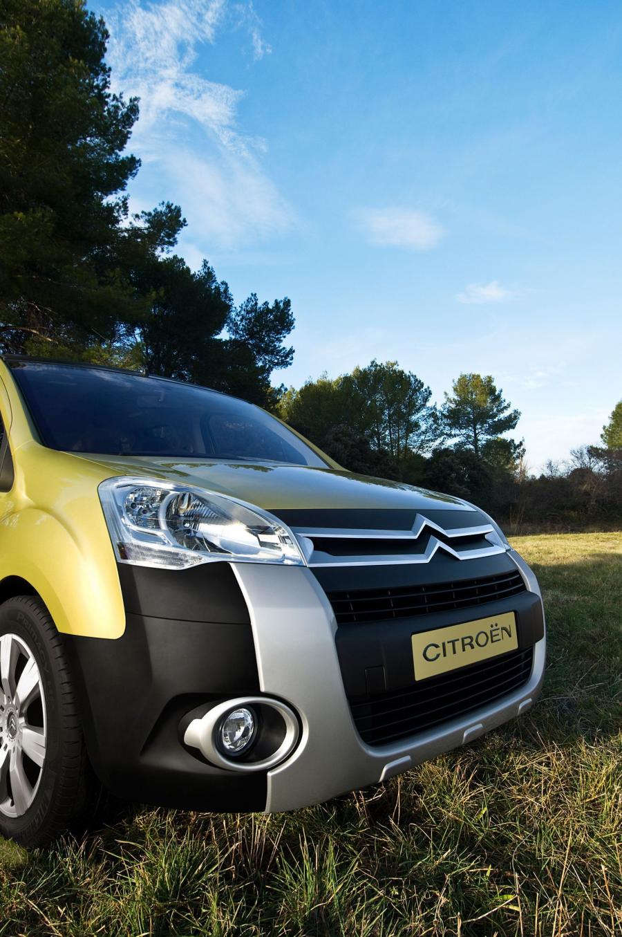  Citroen Berlingo 2009 года  (фото 59 из 72)